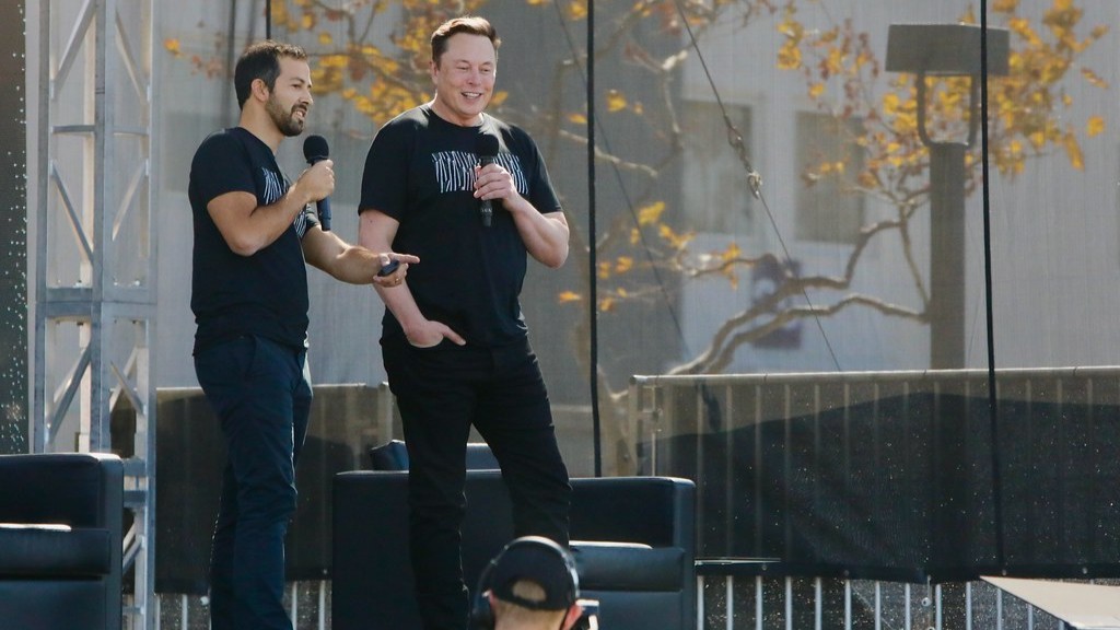 Does Elon Musk Golf