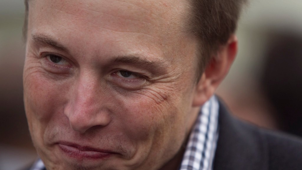 Does elon musk donate money to charity?